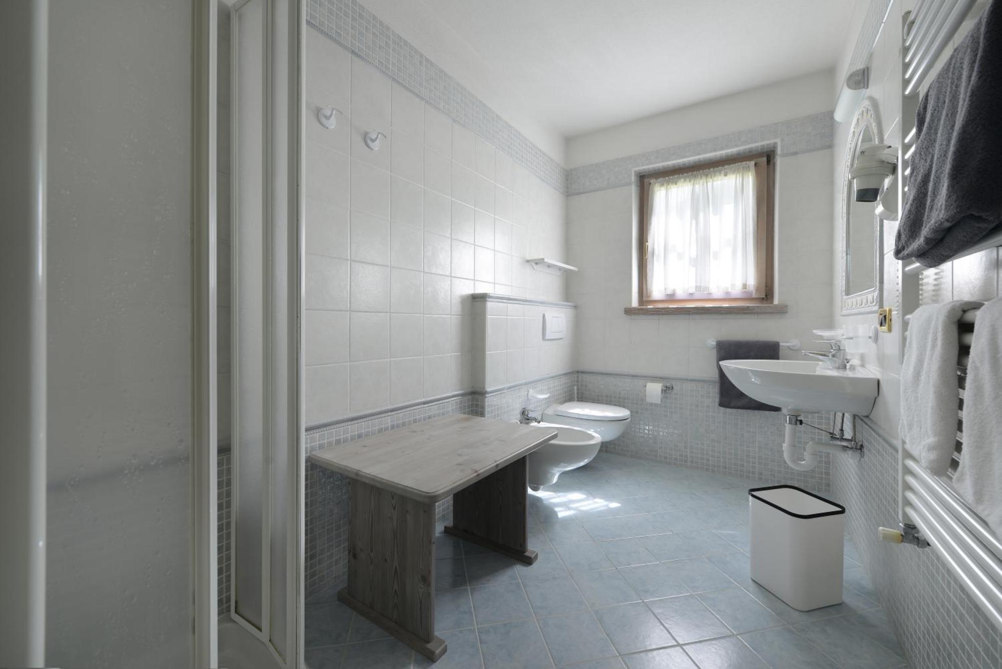 Residence Le Cascate Livigno Exterior foto