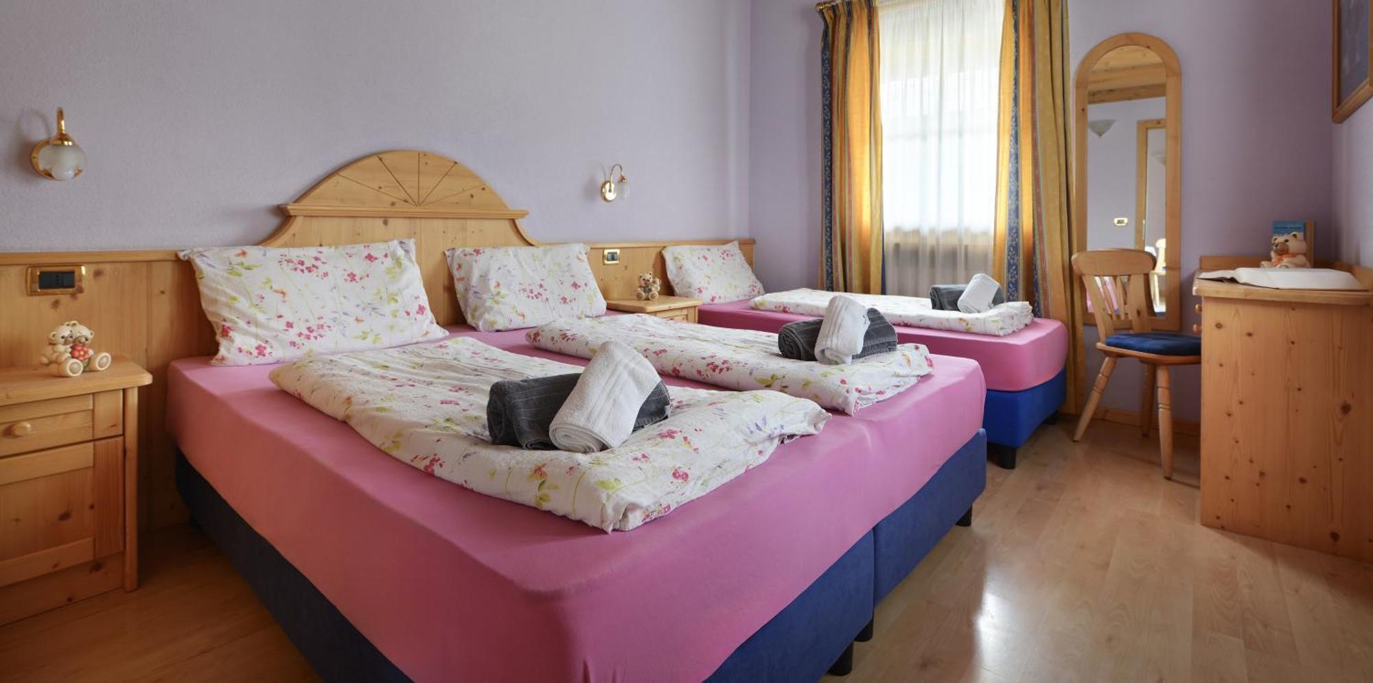 Residence Le Cascate Livigno Exterior foto