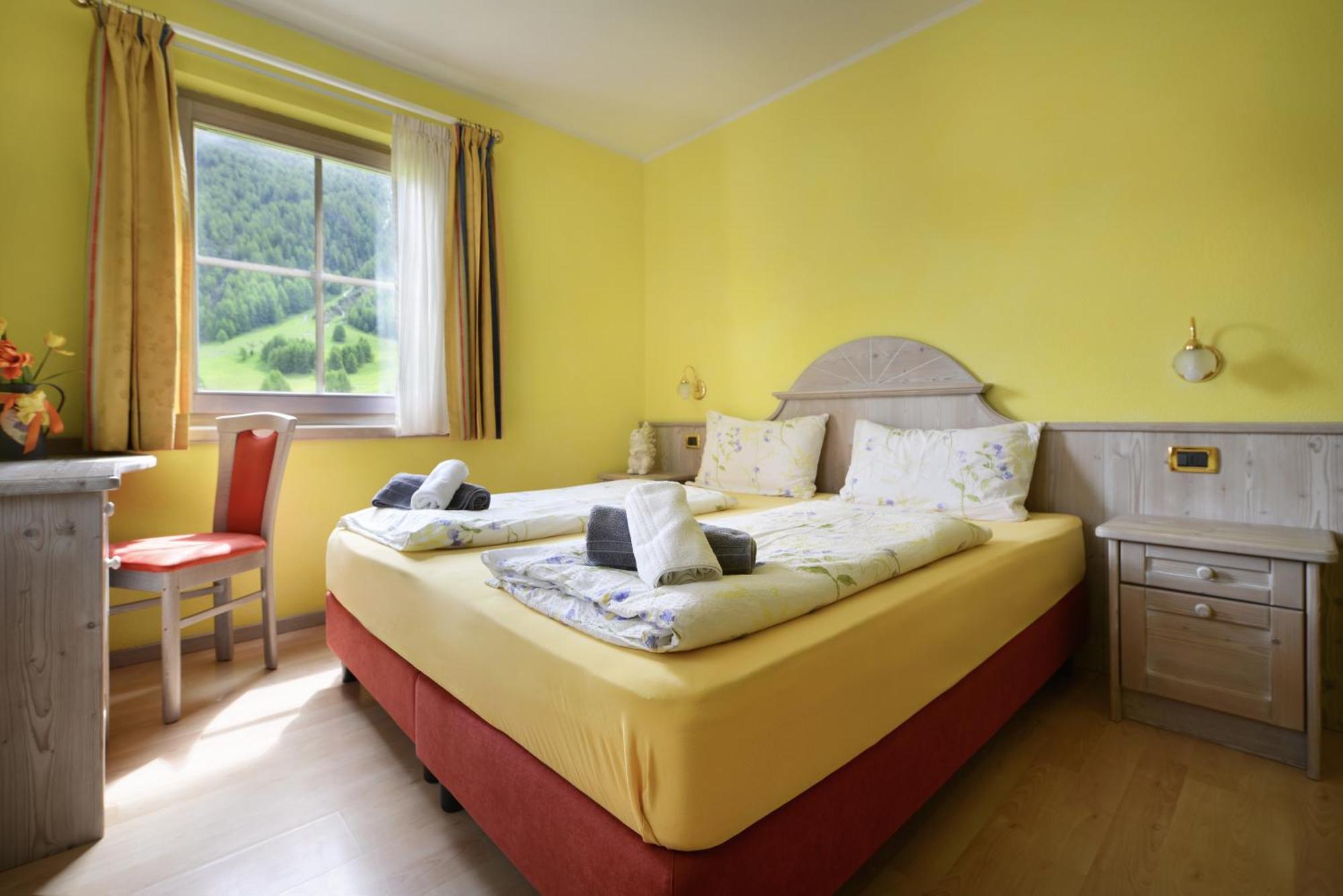 Residence Le Cascate Livigno Exterior foto