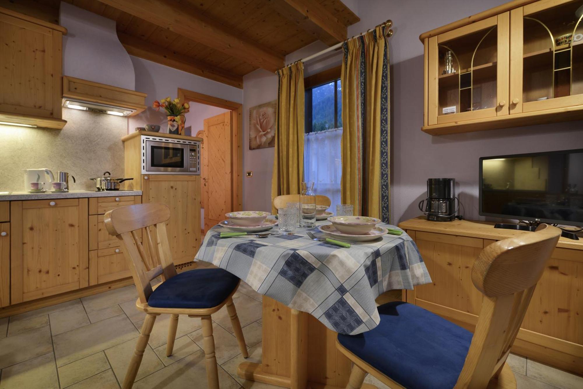 Residence Le Cascate Livigno Exterior foto